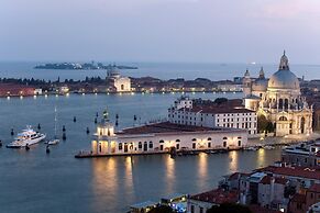 San Clemente Palace, Venice