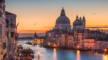 San Clemente Palace, Venice