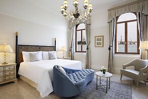 San Clemente Palace, Venice