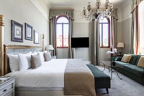 San Clemente Palace, Venice