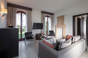 San Clemente Palace, Venice