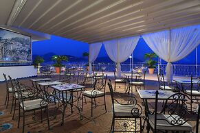 Lloyd's Baia Hotel