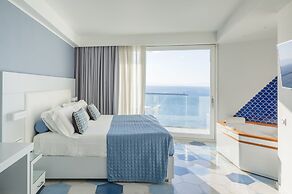 Lloyd's Baia Hotel