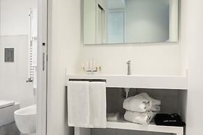 Lloyd's Baia Hotel