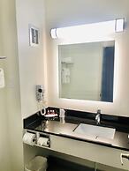 Motel 6 Sault Ste. Marie, ON
