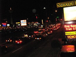 Sunset Inn