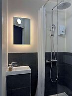 Kyriad Direct Dreux