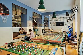 Hostel Ozz Nice