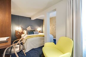 Wit Hotel