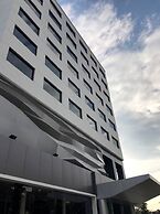 Louis' Tavern Hotel Don Muang