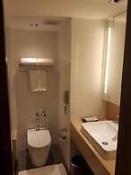 Louis' Tavern Hotel Don Muang
