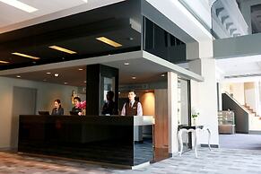 Louis' Tavern Hotel Don Muang