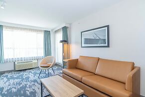 Sandman Signature Surrey-Guildford Suites