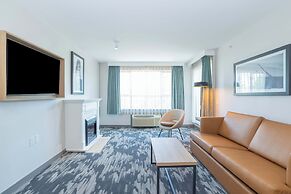 Sandman Signature Surrey-Guildford Suites