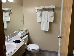 Super 8 by Wyndham Swan River MB