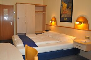 City Partner Hotel Strauss