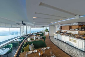 Hyatt Regency Dubai