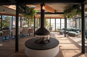 Hotel Whitman