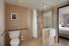 Courtyard by Marriott Isla Verde Beach Resort