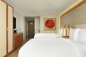 Courtyard by Marriott Isla Verde Beach Resort
