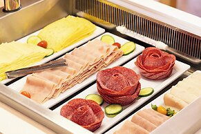 Holiday Inn Express Antwerp City-North by IHG