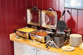 Holiday Inn Express Antwerp City-North by IHG