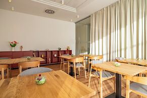 Holiday Inn Express Antwerp City-North by IHG