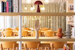 Holiday Inn Express Antwerp City-North by IHG