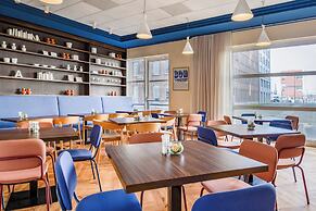Holiday Inn Express Antwerp City-North by IHG