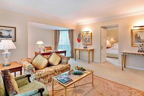The Ritz-Carlton, Bahrain