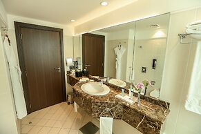 Al Maha Arjaan By Rotana