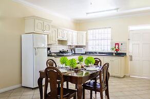 Bay Gardens Inn