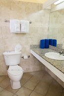 Bay Gardens Inn