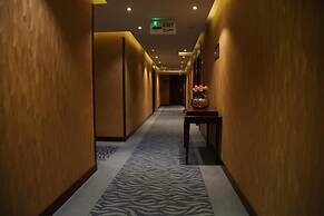 Grand Kadri Hotel