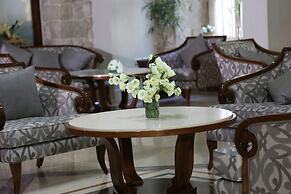 Grand Kadri Hotel