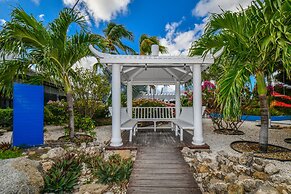 Aruba Blue Village