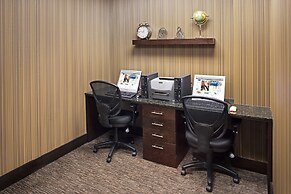 Hampton Inn & Suites by Hilton Toronto Airport