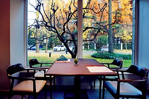 Hong Qiao State Guest House