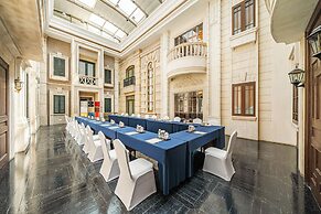 Hong Qiao State Guest House