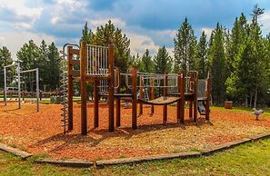 Timbers at Island Park Village Resort