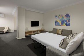 Oaks Perth Hotel