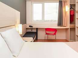 Hotel ibis Montevideo Rambla