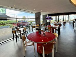 Hotel ibis Montevideo Rambla