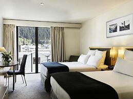 Novotel Queenstown Lakeside