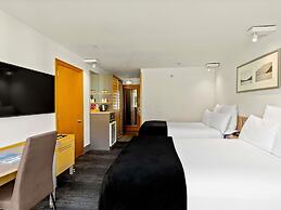 Novotel Queenstown Lakeside