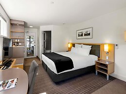 Novotel Queenstown Lakeside