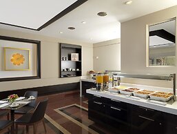 Holiday Suites