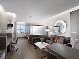 Holiday Suites