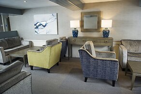 Crown Hotel