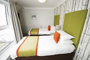 Crown Hotel
